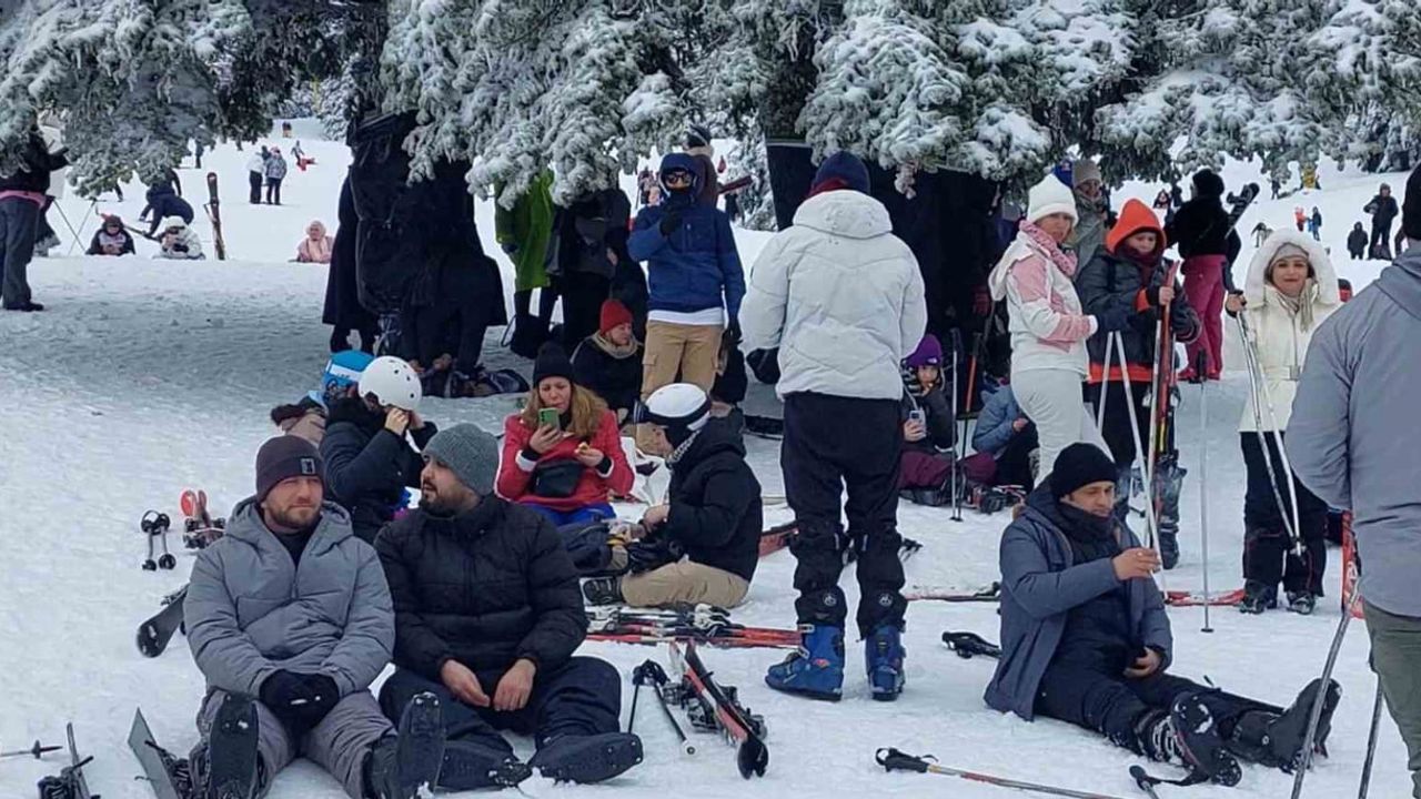 Uludağ'da Fahri Otel telesiyej arızası: 40 tatilci JAK ekipleri tarafından kurtarıldı