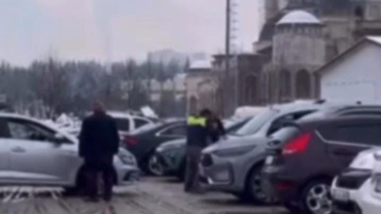 Uludağ Üniversitesi kampüsünde otoparkta kavga: güvenlik müdahalesiyle taraflar uzaklaştırıldı