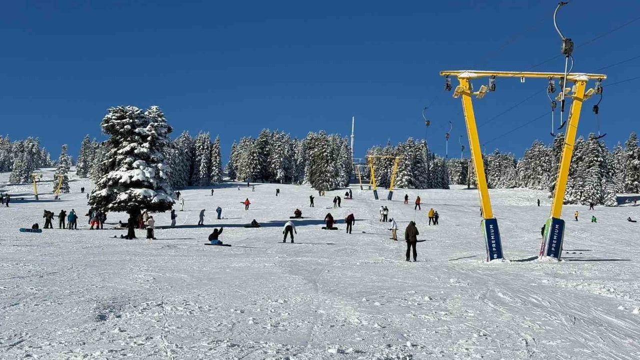 Uludağ zirvesinde sömestr yoğunluğu: Otel dolulukları yüzde 90'a ulaştı