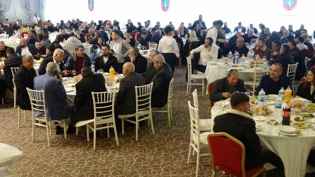 Ünal Akdoğan yeniden Gaziantep Şoförler ve Otomobilciler Odası Başkanı seçildi