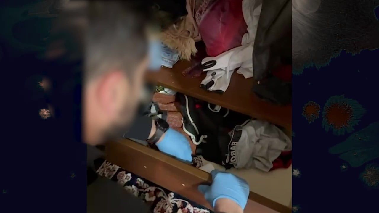 Uşak'ta eşzamanlı operasyonda 8 gözaltı, çok sayıda uyuşturucu ele geçirildi