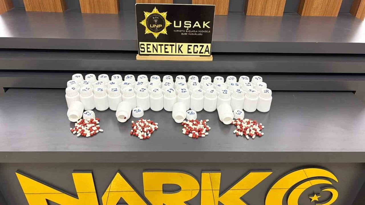 Uşak’ta iki ayrı operasyonda 5 bin 294 sentetik ecza ele geçirildi, 6 kişi tutuklandı