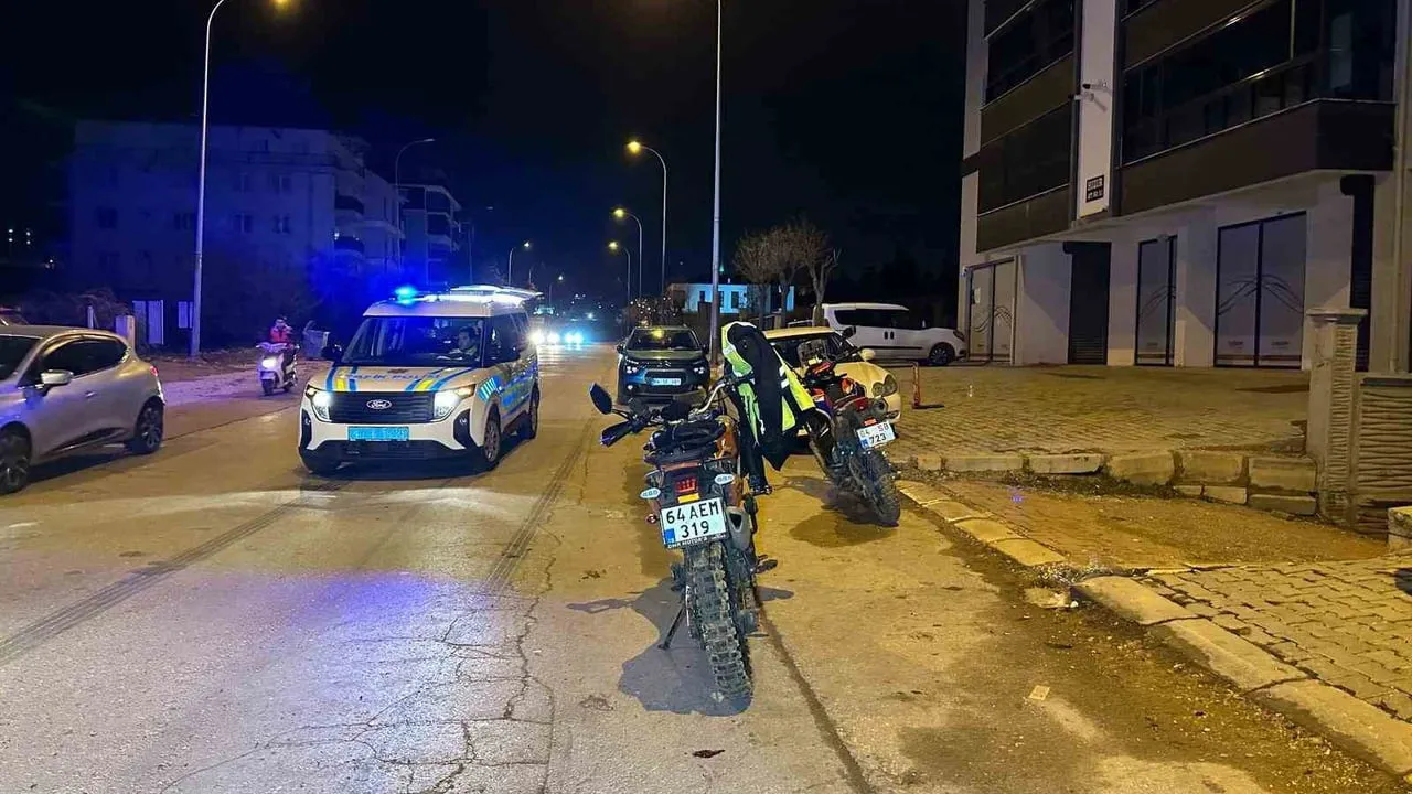 Uşak'ta motosikletin çarptığı yaya hayatını kaybetti; kaza anı kamerada