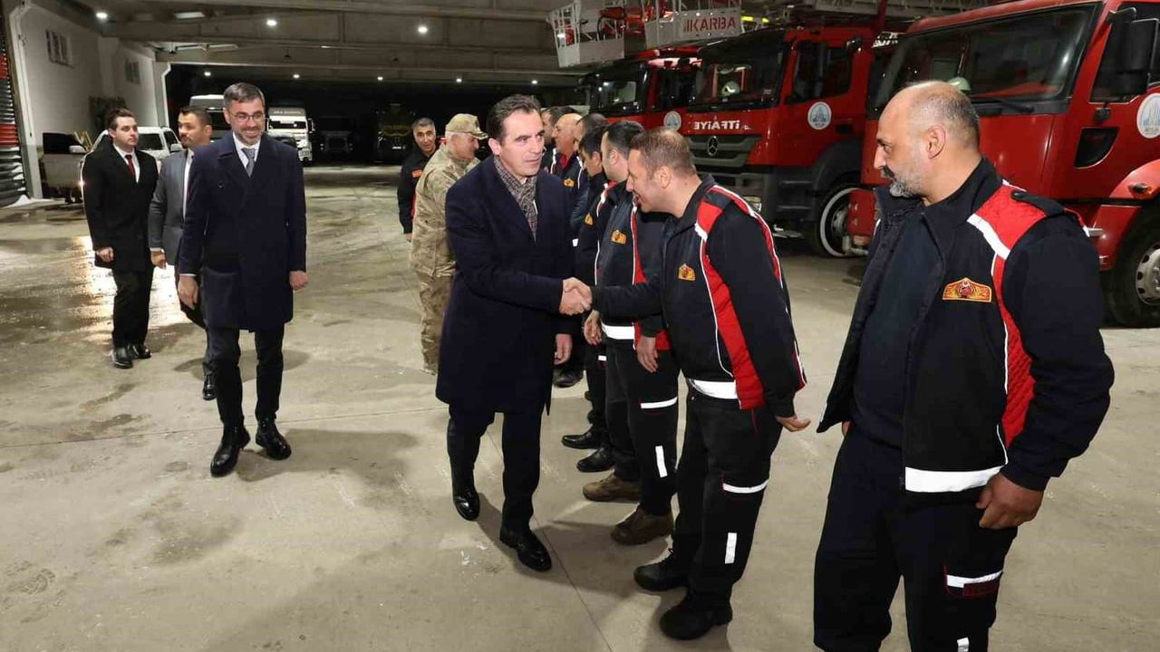 Vali Ahmet Karakaya'nın Bitlis'teki yeni yıl ziyaretleri