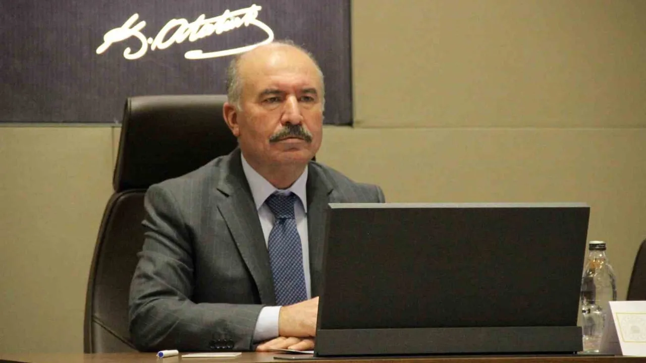 Vali Ali Çalgan: Ankara-Samsun Hızlı Demir Yolu Delice-Çorum etabında yüzde 20 tamamlandı