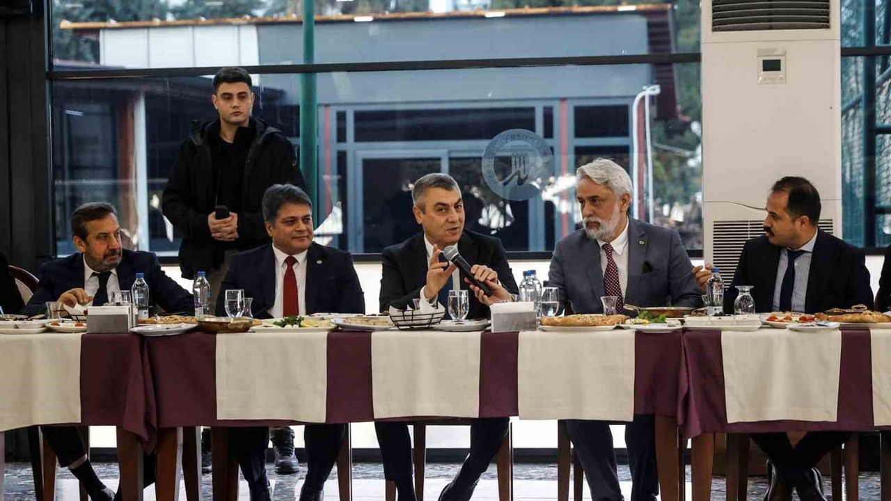 Vali Atilla Toros: 'Mersin, potansiyeli ve gücüyle çok kıymetli bir şehir'