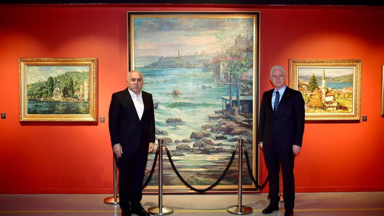 Vali Davut Gül, Nusret Çolpan Sanat Galerisi'nde 'SafiStanbul İbrahim Safi' Retrospektifini Gezdi