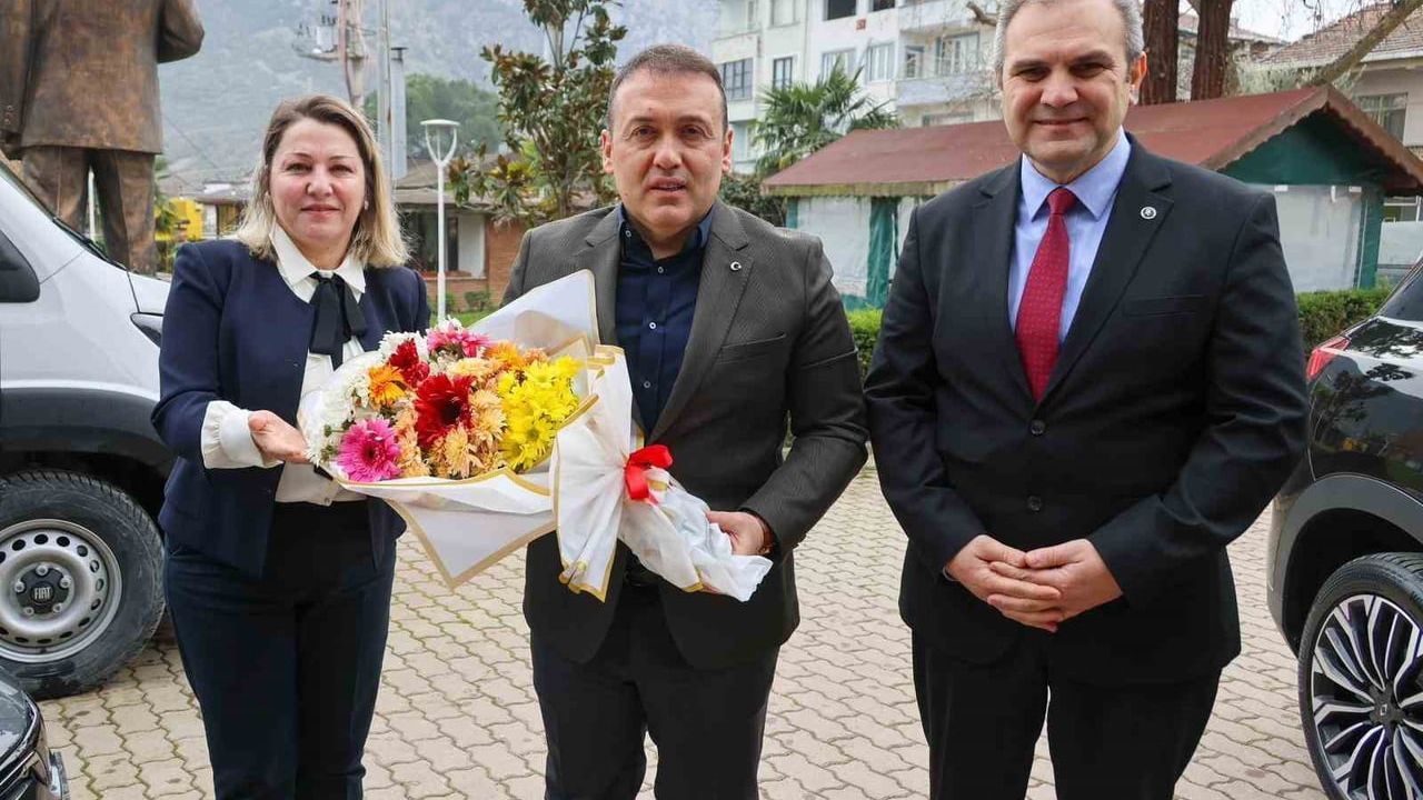 Vali Faik Oktay Sözer Bayırköy Belediyesinde İncelemelerde Bulundu