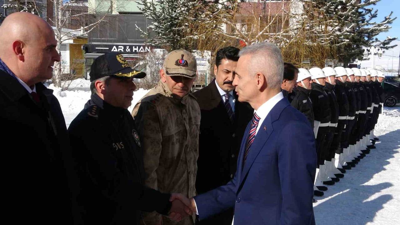 Vali Mehmet Fatih Çiçekli, Ardahan'da göreve başladı