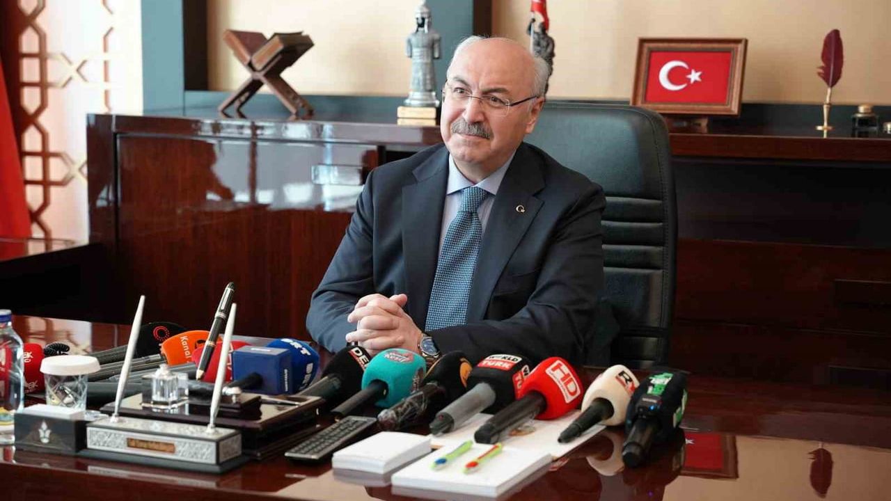 Vali Yavuz Selim Köşger Denizli'de göreve başladı