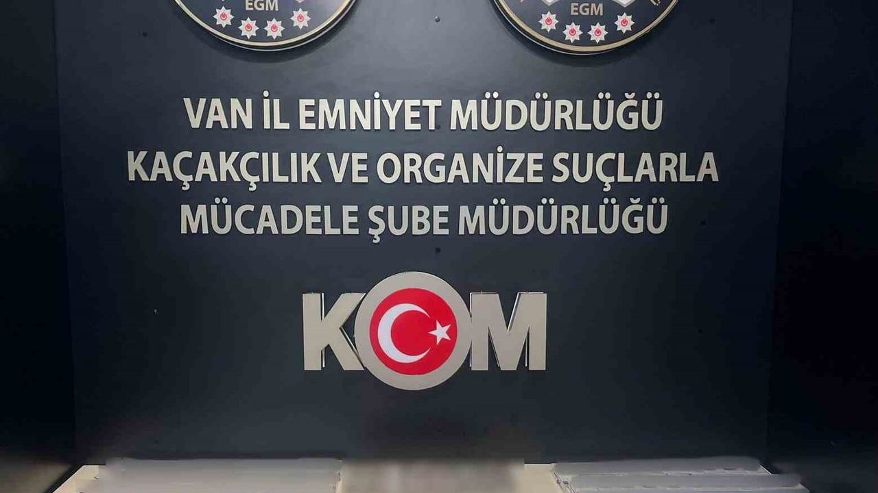 Van'da gümrük kaçağı malzeme operasyonu: 7 kişi hakkında işlem