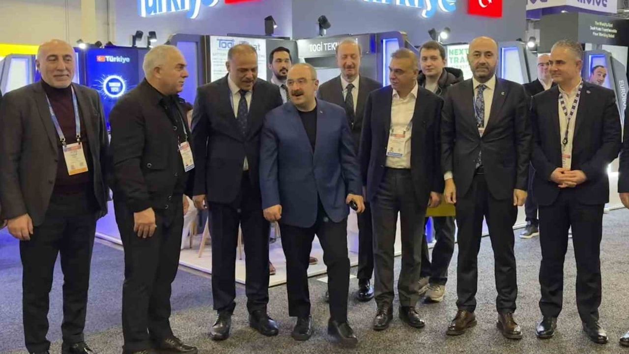 Varank CES 2026'da Türk pavilyonlarını ziyaret etti: Robot baristadan otonom otobüse Türkiye teknolojisi