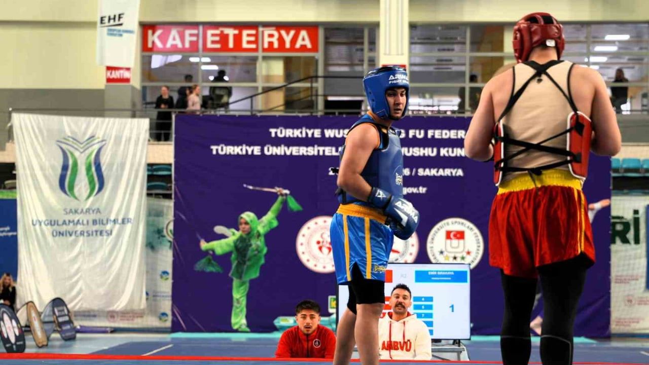 Wushu ÜNİLİG Türkiye Şampiyonası Sakarya'da başladı