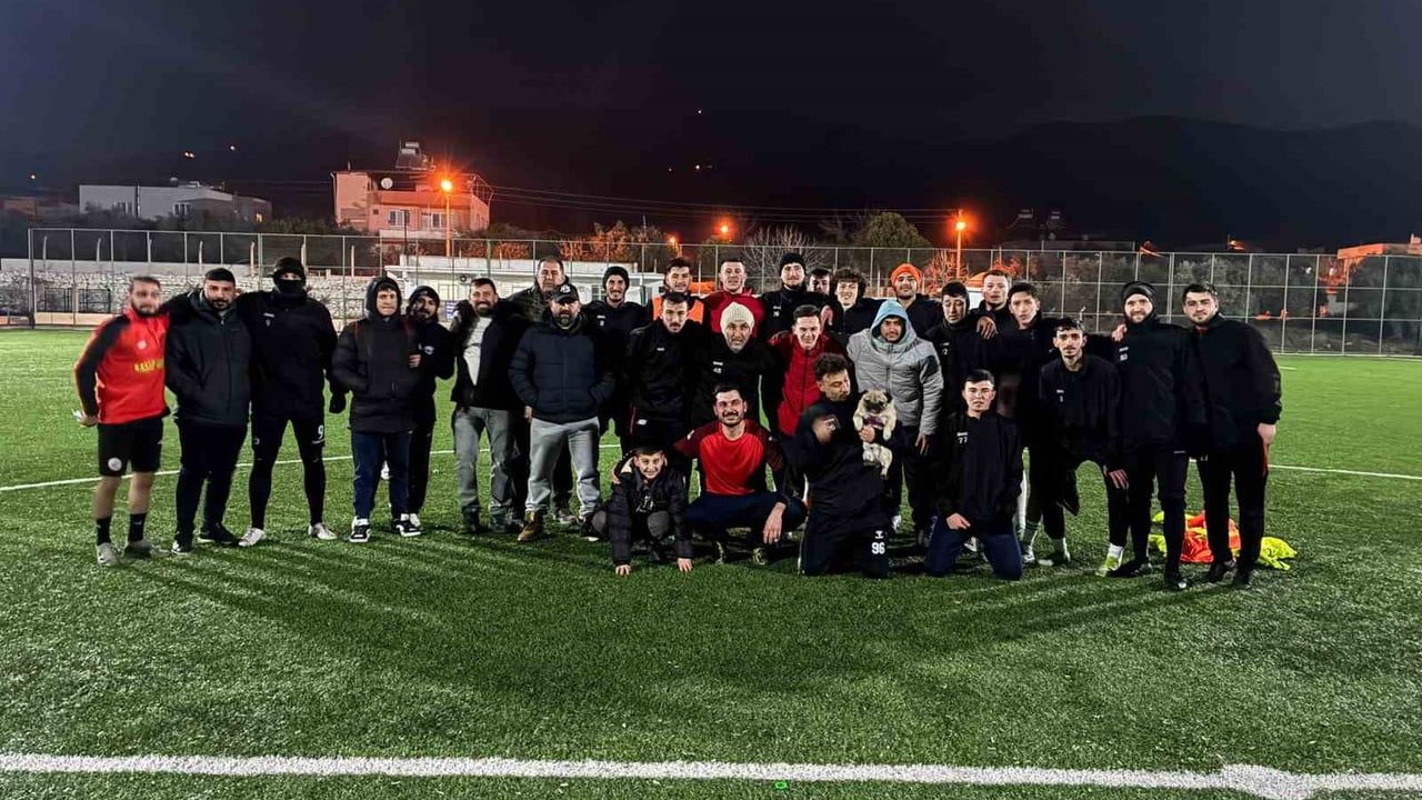 Yamalakspor — Köşk Belediye Doğanspor derbisi, Horsunlu Stadı'nda 4 Ocak Pazar