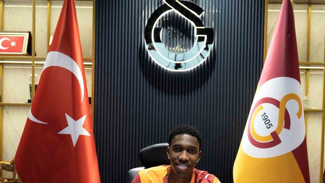 Yaser Asprilla: 'Taraftarımızla buluşmak için sabırsızlanıyorum' — Galatasaray'a bedelsiz kiralık