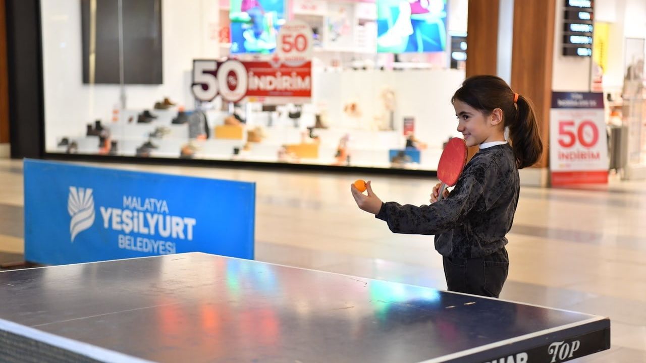 Yeşilyurt Belediyesi Geleneksel AVM Sömestr Spor Şenliğini Başlattı