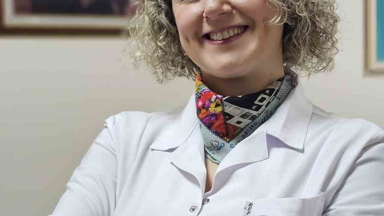 Yetersiz sıvı alımı beyin hücreleri arası iletişimi yavaşlatıyor, uyarı BEÜN’lü nörologtan