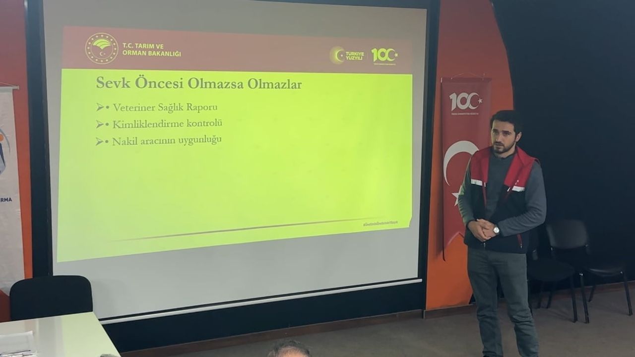 Yüksekova'da hayvan refahı ve nakil mevzuatı eğitimi