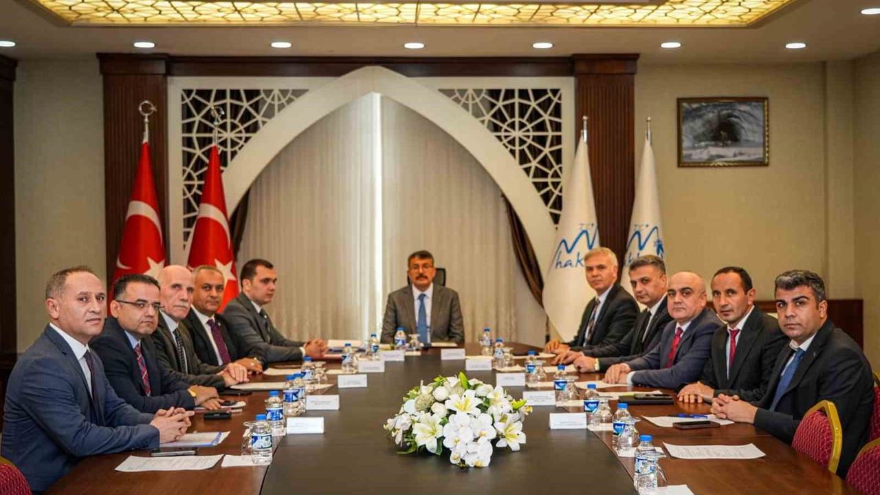 Yüksekova OSB'de altyapı yüzde 46,7’ye ulaştı — 2026'de yol kaplamaları, YG-AG ve telekom tamamlanacak