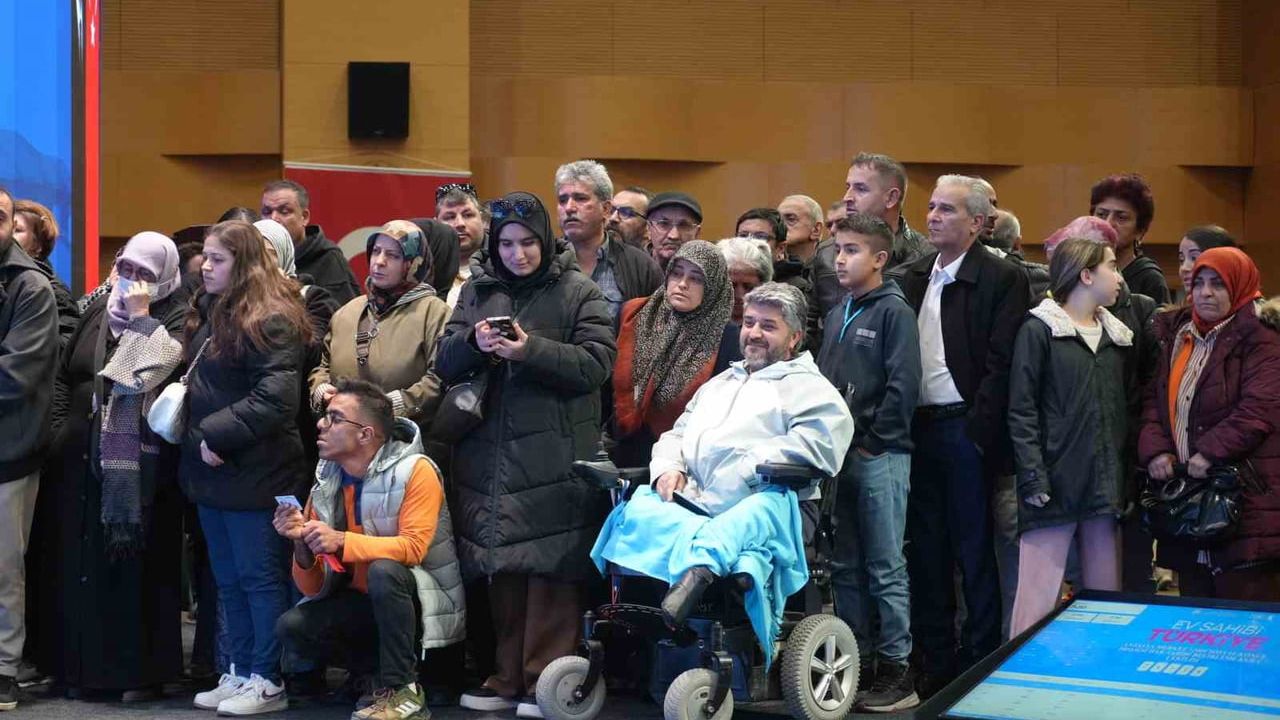 Yüzyılın Konut Projesi: Antalya'da 13 bin 213 sosyal konut için noter huzurunda kura çekimi