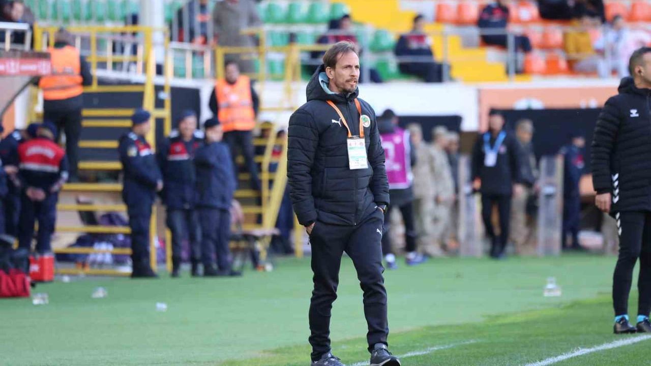 Ziraat Türkiye Kupası: Corendon Alanyaspor 2-2 Fatih Karagümrük