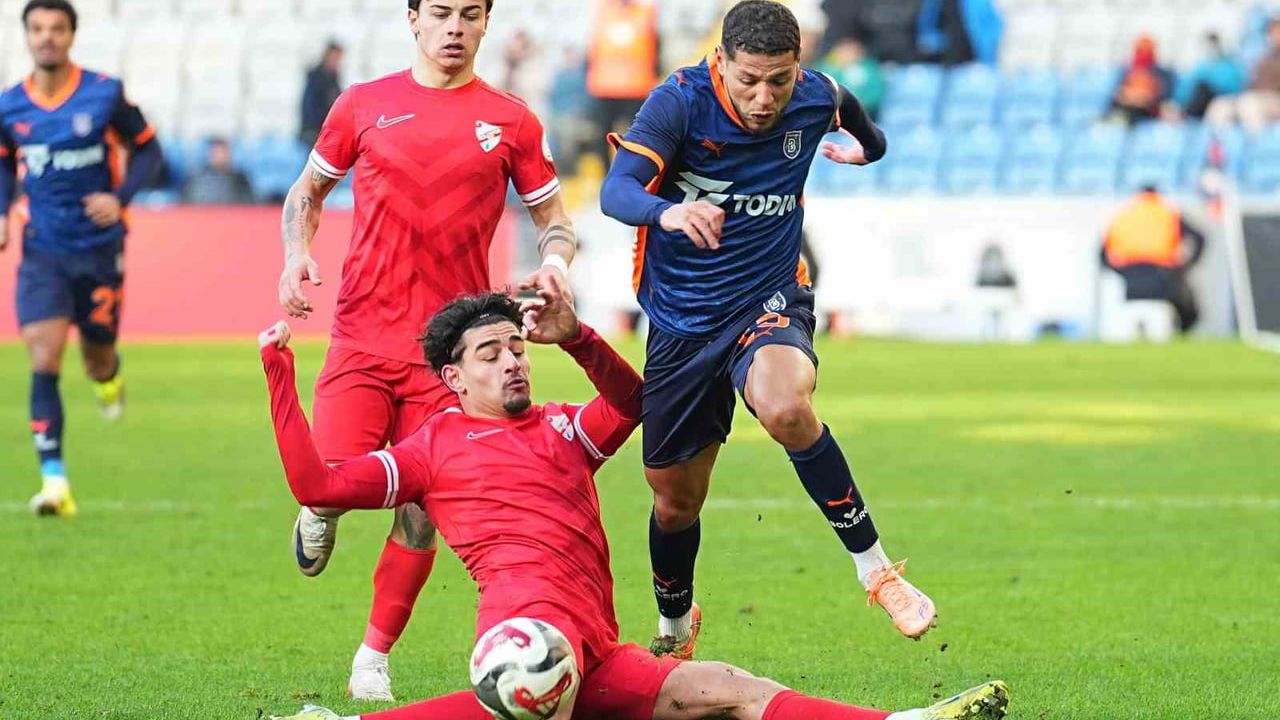 Ziraat Türkiye Kupası: Rams Başakşehir 2-1 Boluspor