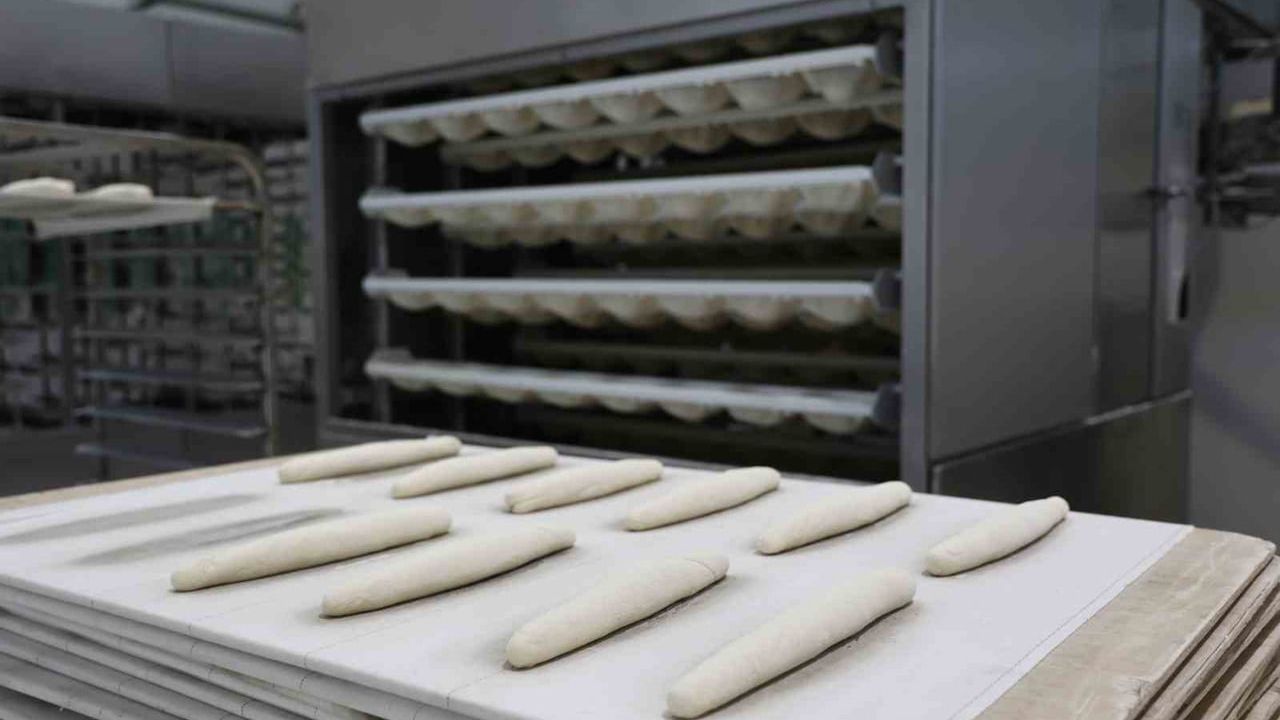 Antalya Halk Ekmek Fabrikası 2025'te 5 milyon üretim gerçekleştirdi
