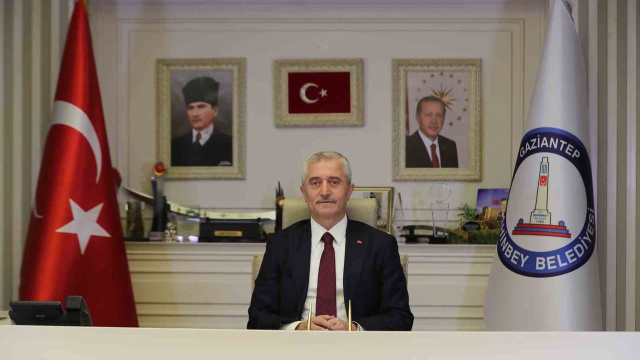 Başkan Tahmazoğlu'ndan Berat Kandili mesajı: Günahlardan arınma ve birlik dileği