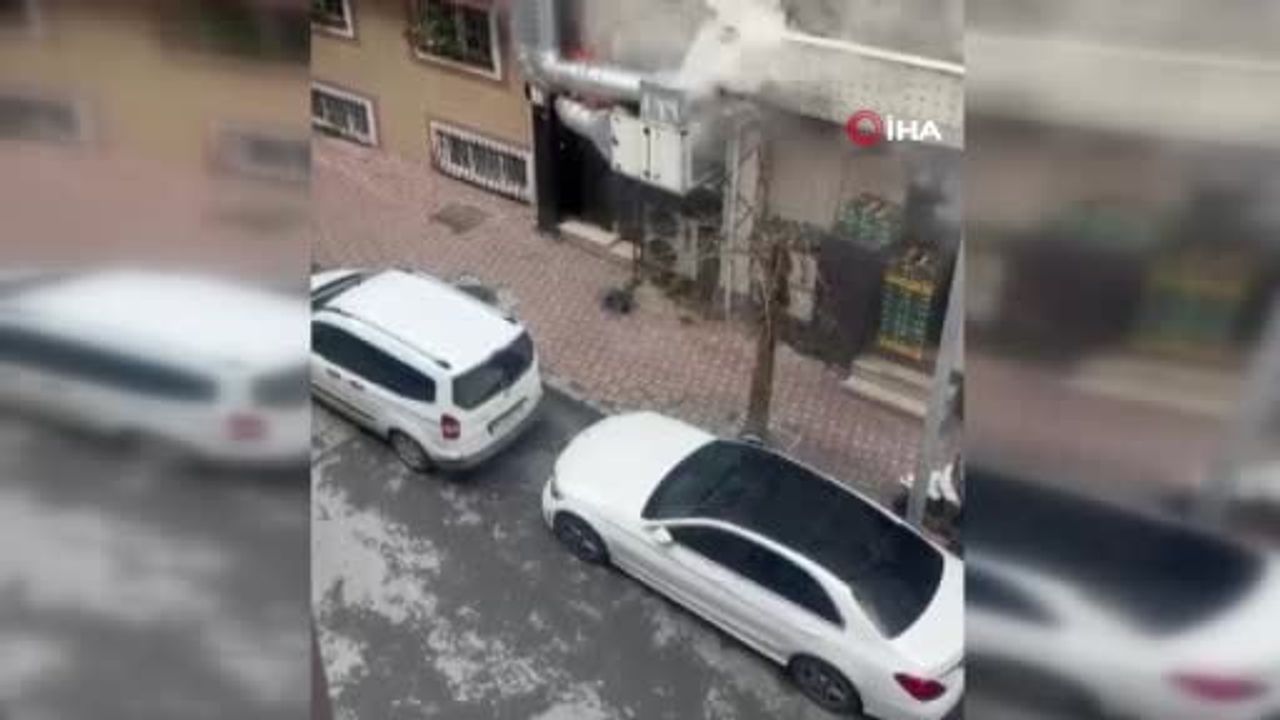 Bayrampaşa'da restoran yangını: Alevler söndürüldü, tekstil dükkanına sıçramadı