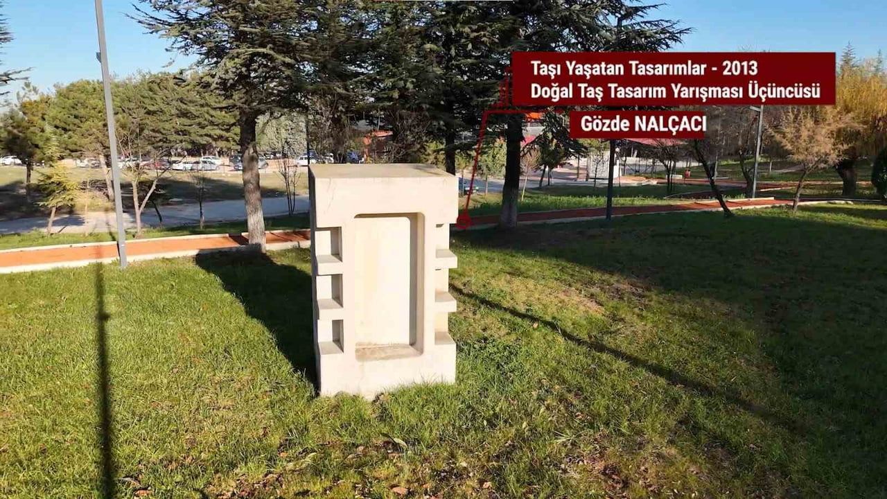 BŞEÜ Kampüsünde Doğal Taş Heykelleriyle Açık Hava Sanatı