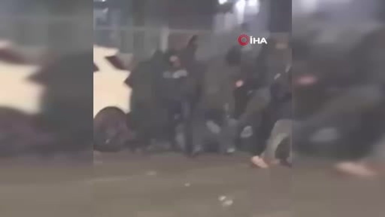 Torino'da Askatasuna Kültür Merkezi Kapatılmasına Karşı Protesto Çatışmayla Sonuçlandı: 11 Polis Yaralı, 10 Gözaltı