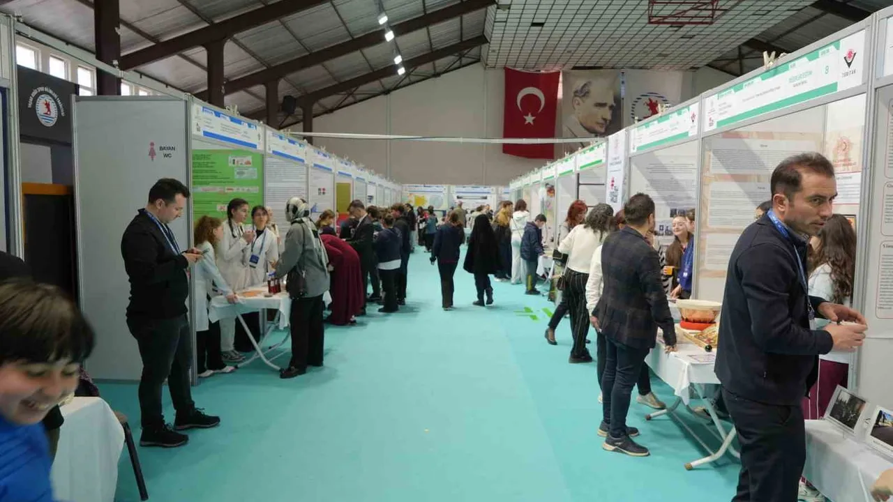 20. Ortaokul Öğrencileri Araştırma Projeleri Yarışması Samsun Bölge Sergisi açıldı