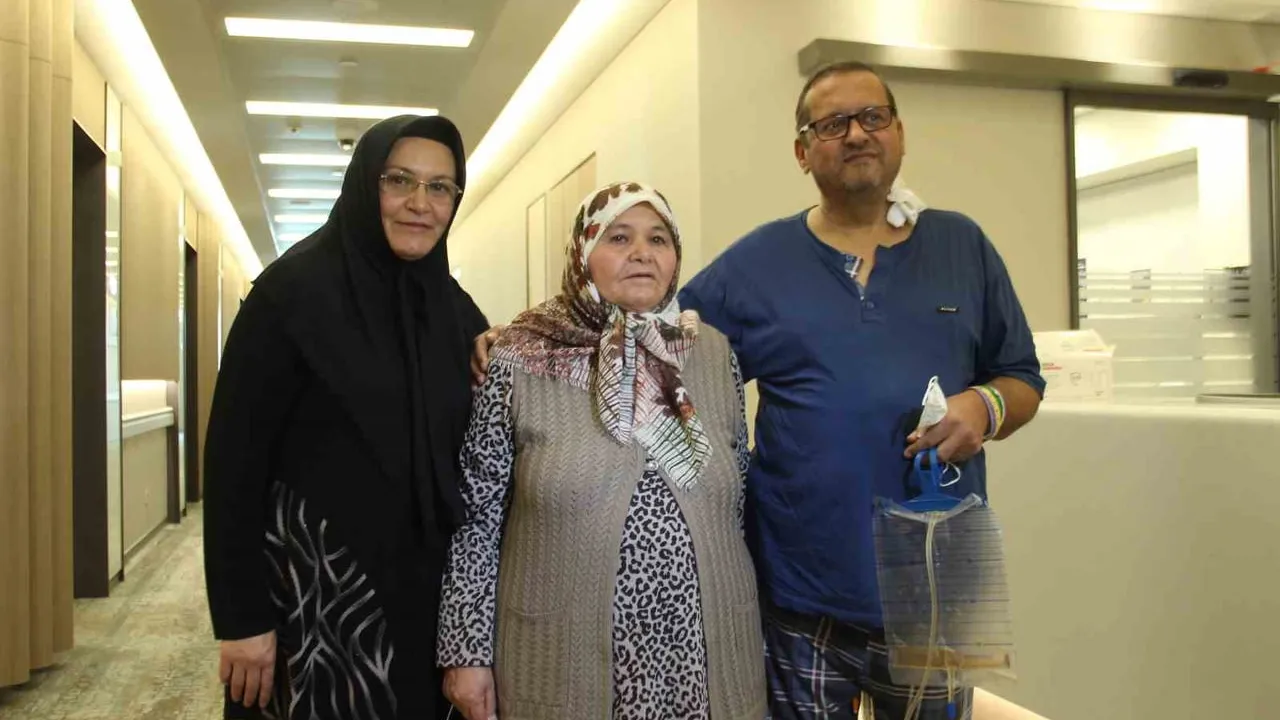 71 yaşındaki kayınvalide damadına böbreğini bağışladı: 9 ayda 15 kilo verip başarılı nakil