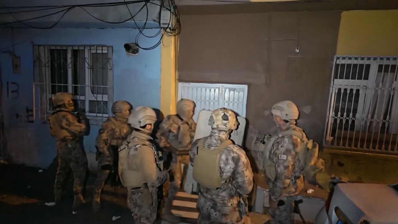 Adana'da sosyal medyada suç örgütü propagandası: 94 şüpheliye işlem yapıldı