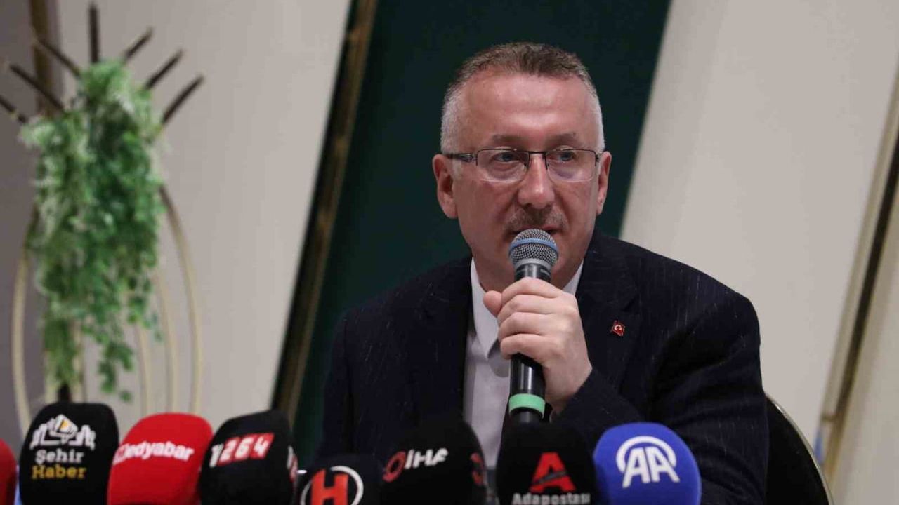 Adapazarı Belediye Başkanı Mutlu Işıksu AK Parti'den istifa etti