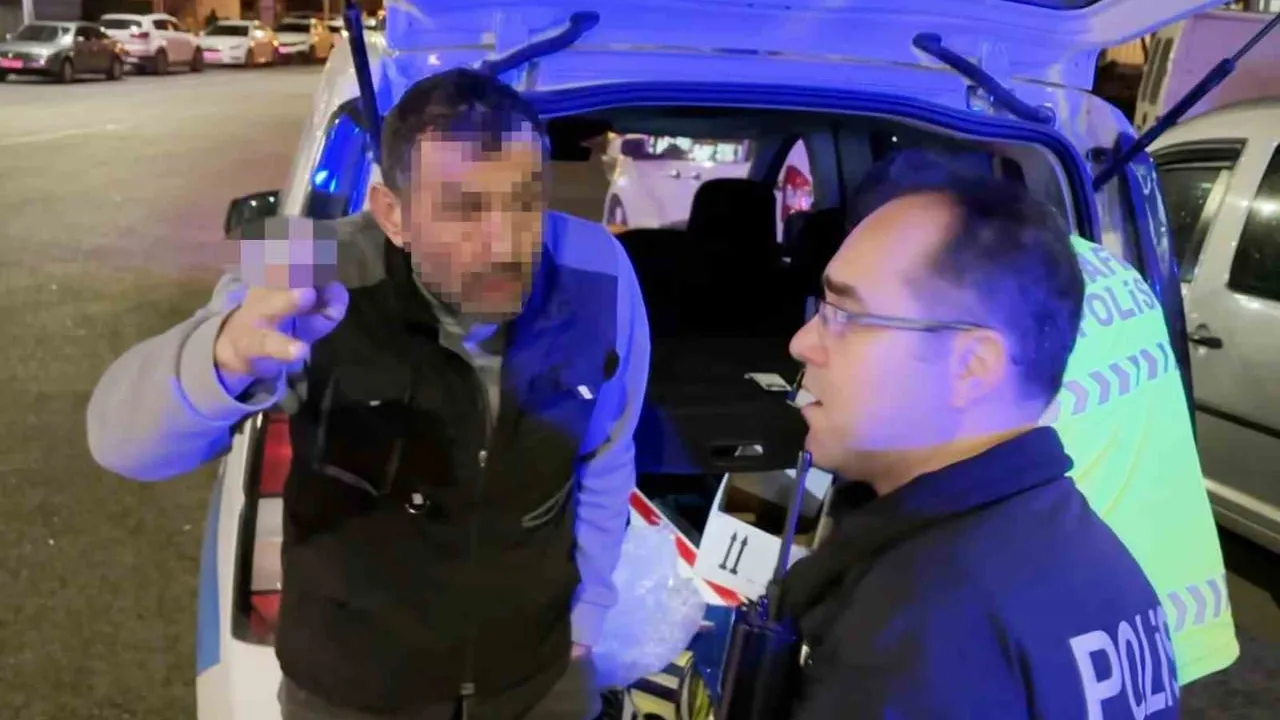 Aksaray'da kazaya karışan alkollü sürücünün ehliyeti daimi olarak iptal edildi