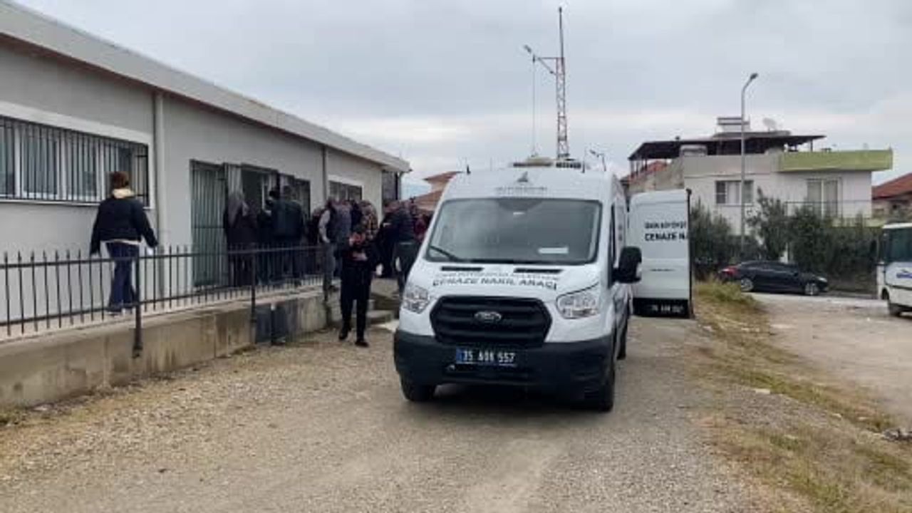 Alaşehir'de trafik kazasında yaşamını yitiren sağlık personeli Muharrem Yasin Şimşek toprağa verildi