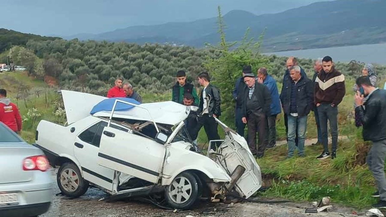 Alaşehir-Kiraz yolunda kaza: 19 yaşındaki sürücü yaşamını yitirdi