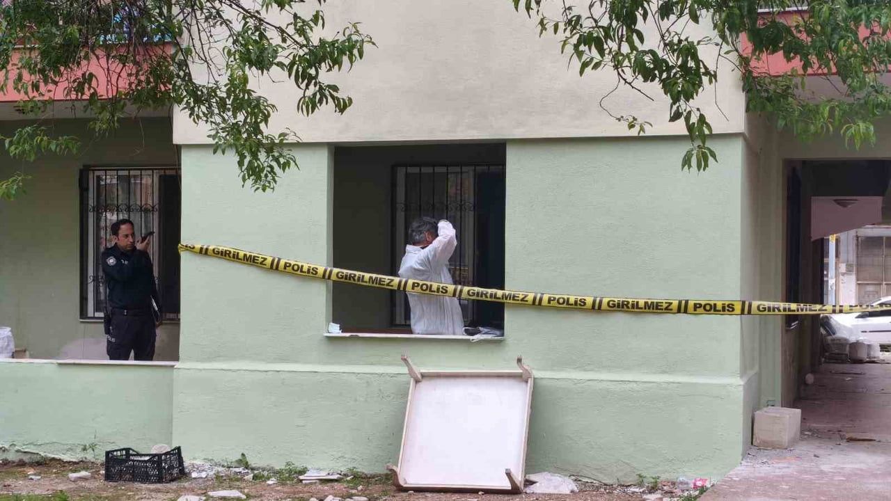 Antalya Kepez'te 3 gündür haber alınamayan kişi evinde ölü bulundu