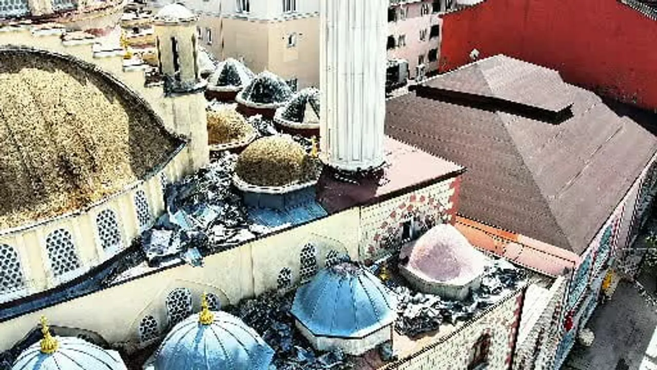 Arnavutköy Merkez Camii, 46 Yılın Ardından Depreme Dayanıksız Sebebiyle Yeniden İnşa Edilecek