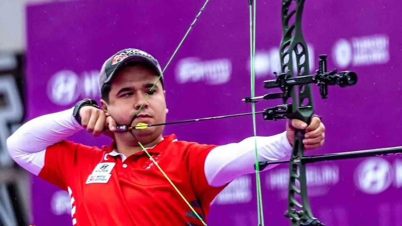 Başkan Aras’tan 'Yılın Okçusu' seçilen Emircan Haney’e kutlama