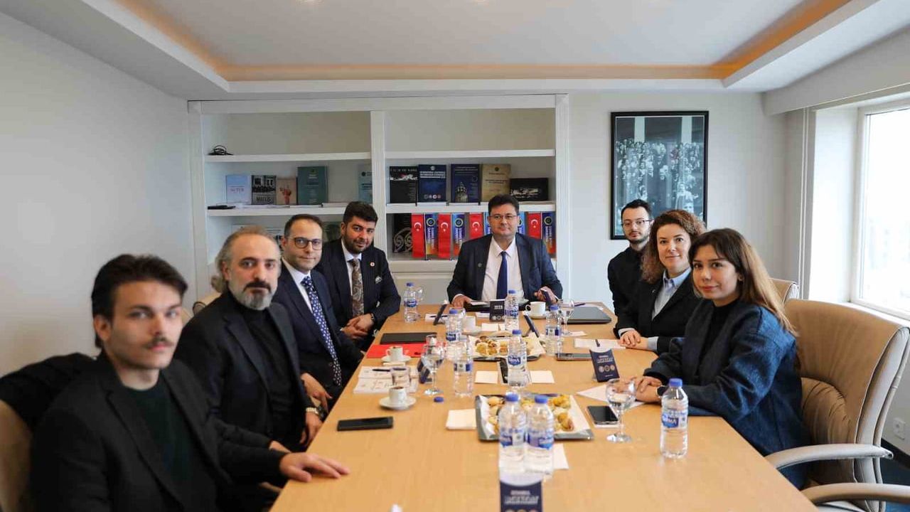 Beykent Üniversitesi'nde 'Bilişim Çağında Dezenformasyon' etkinliği: Dijital medya okuryazarlığı vurgusu