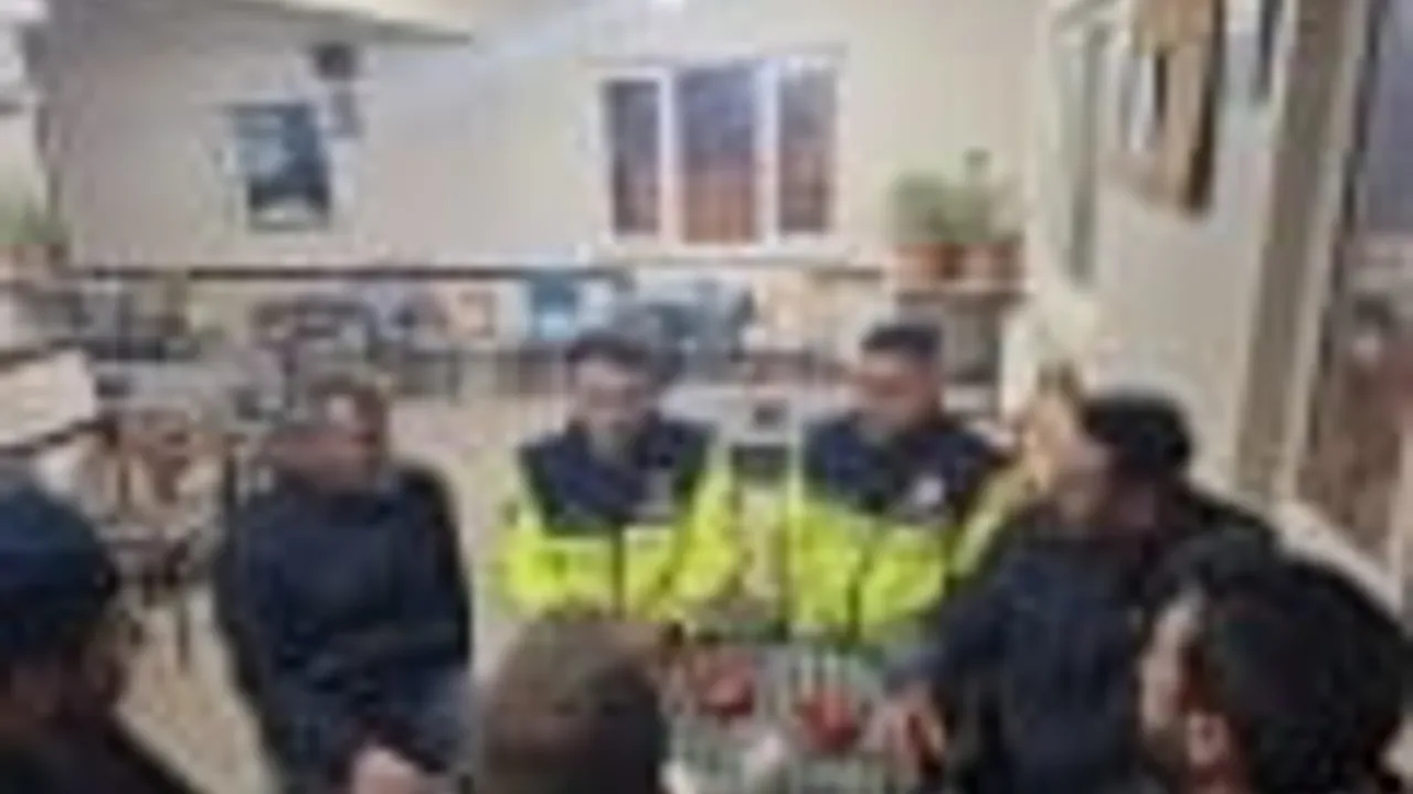 Bilecik’te Jandarma Trafik Timi Abadiye Köyü'nde Vatandaşa Trafik Eğitimi Verdi