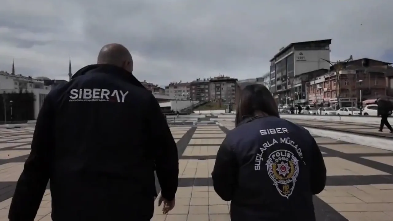 Bingöl’de Siber Suçlara Karşı Vatandaşlara Bilgilendirme Çalışması Yapıldı