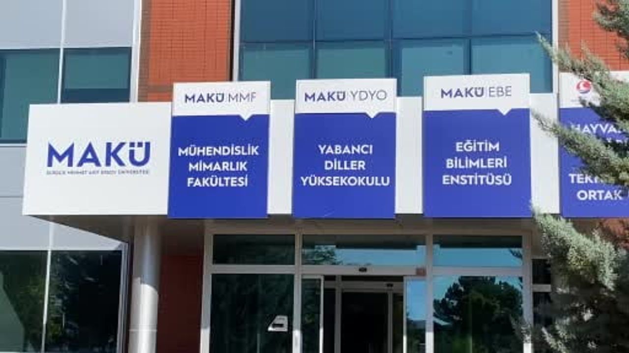 Burdur MAKÜ'de öğretim görevlisi taciz iddiasıyla meslekten çıkarıldı