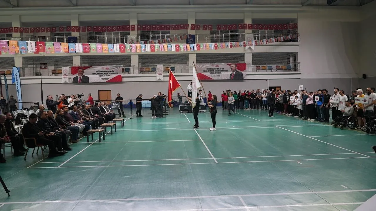 Bursa'da Para Tırmanış Türkiye Şampiyonası: Milli Takım Hedefi İçin Kıyasıya Mücadele