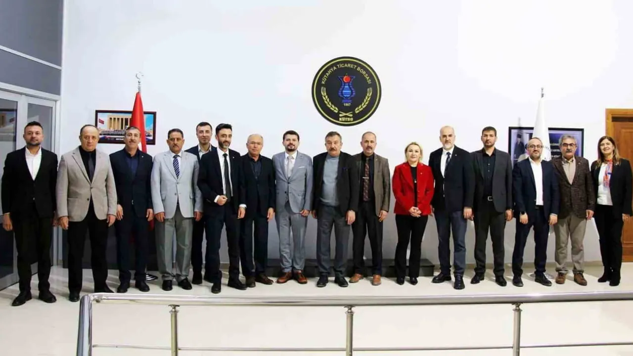 Çavdarhisar'da mesleki eğitimde okul-sektör iş birliği güçlendiriliyor