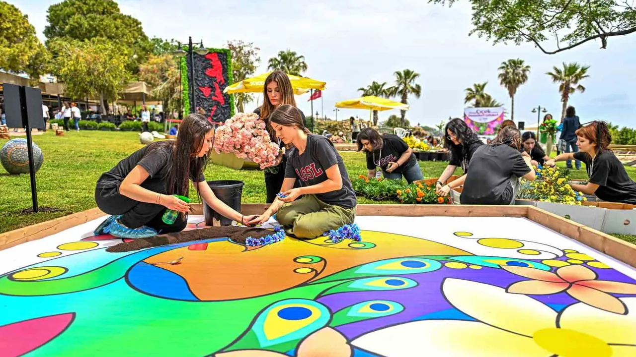 Çiçek Desenleri Günleri'ne başvurular 31 Mart'ta sona eriyor