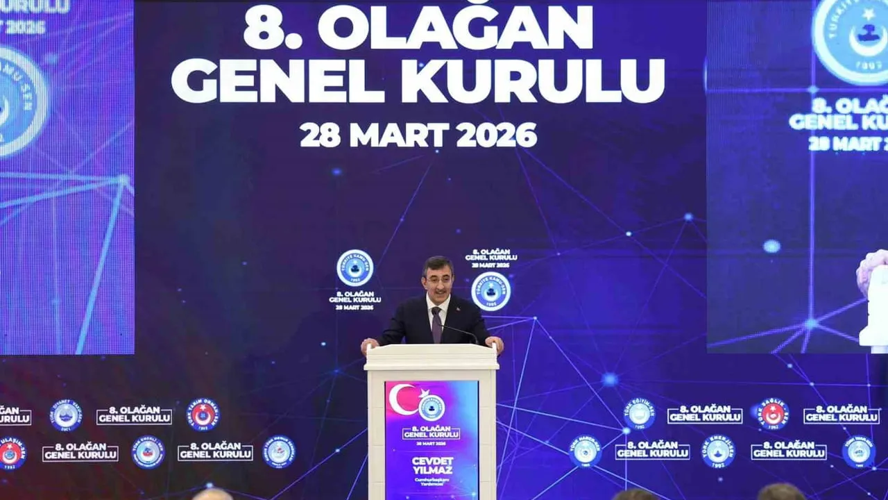 Cumhurbaşkanı Yardımcısı Cevdet Yılmaz: Kamu personel sisteminin modernizasyonuna hazırız