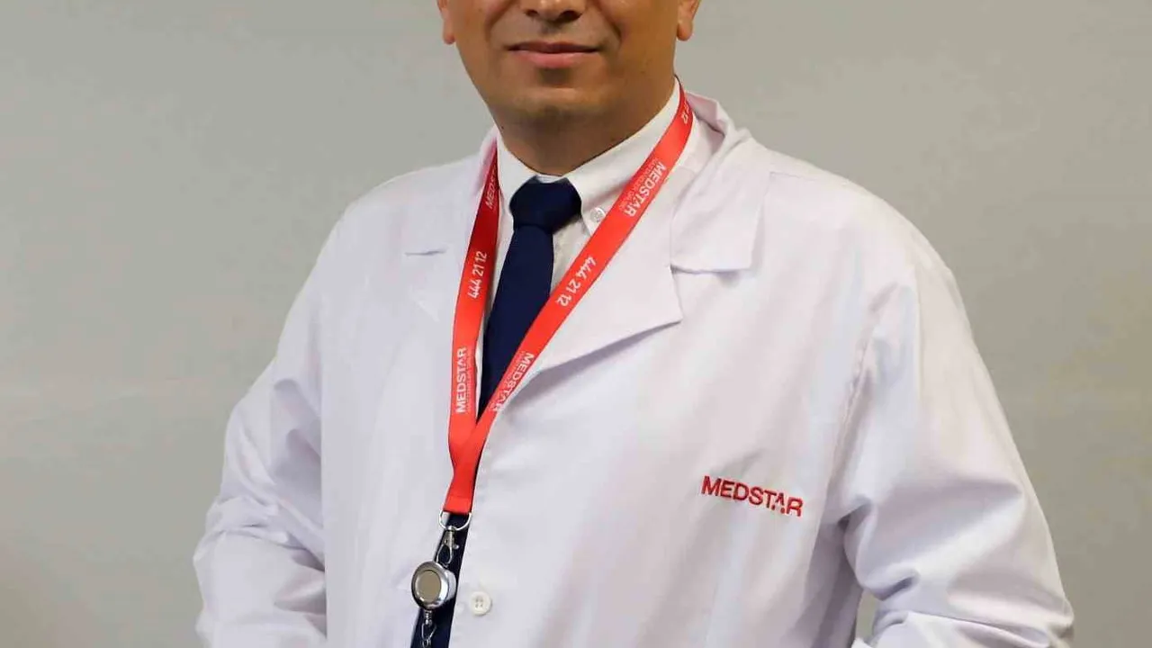 Doç. Dr. Murat Köken: Omuz ağrısı erken fark edilmezse günlük hayatı zorlaştırabilir